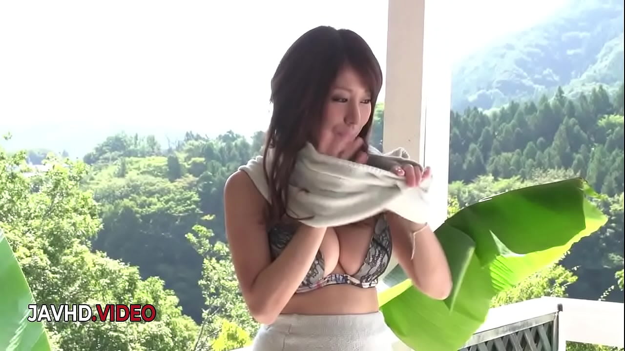 Chịch cô nàng vú bự đã dâm dục