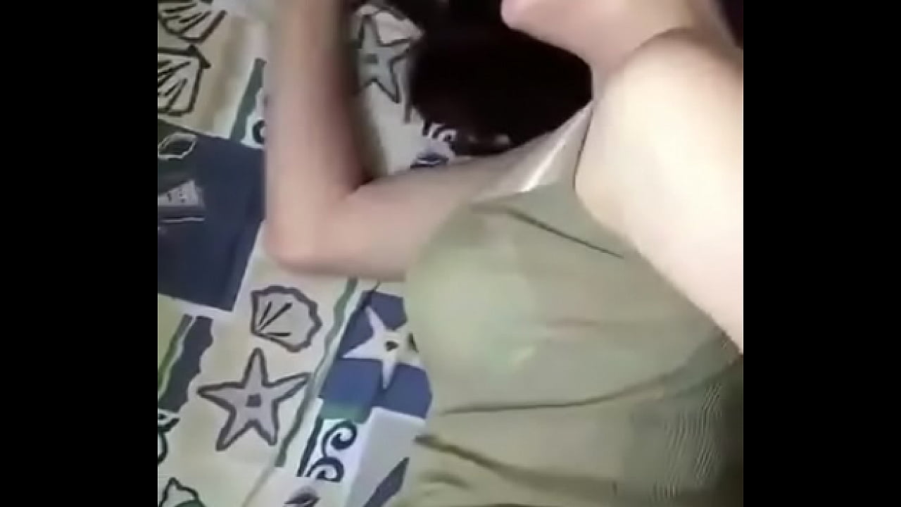 Nhậu say thì em luôn thích được bạn nhậu địt thật sâu và mạnh